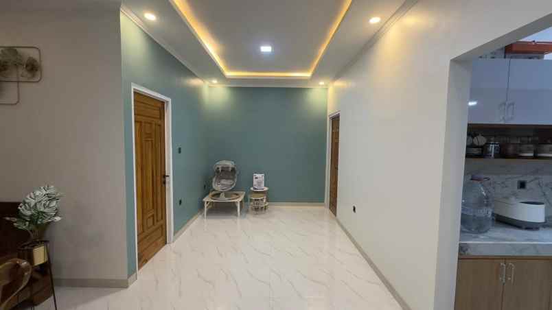 dijual villa lembang