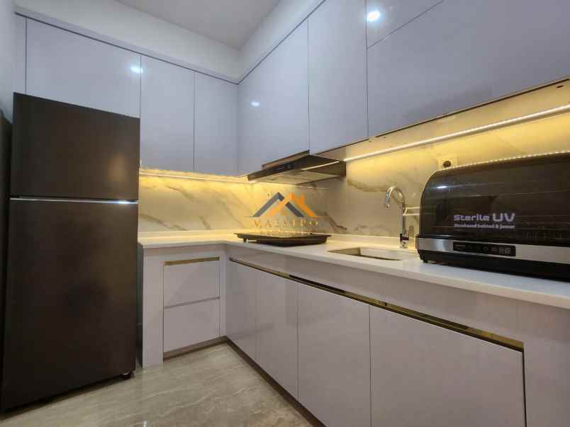 disewakan apartemen podomoro city deli tower