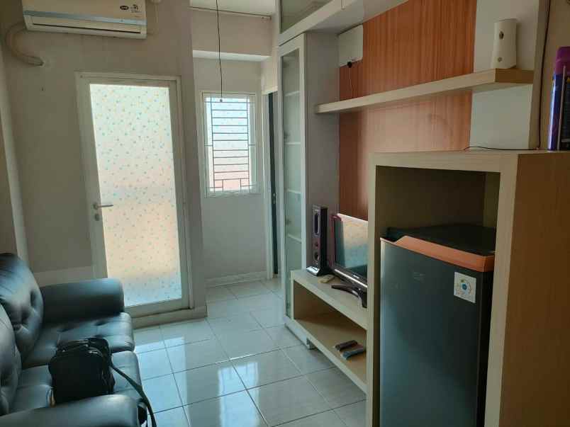 disewakan apartemen puncak dharmahusada 2 br