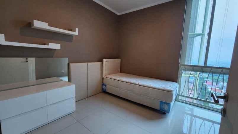 disewakan apartemen the via the vue ciputra