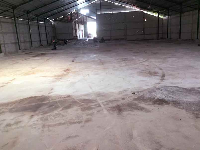 disewakan gudang di ngawi