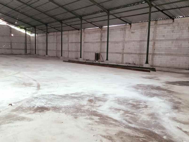 disewakan gudang di ngawi