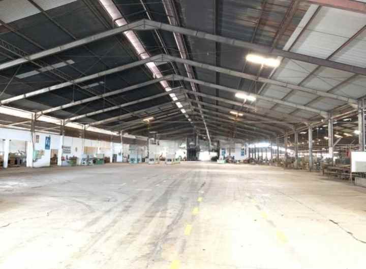 disewakan gudang di sayung demak