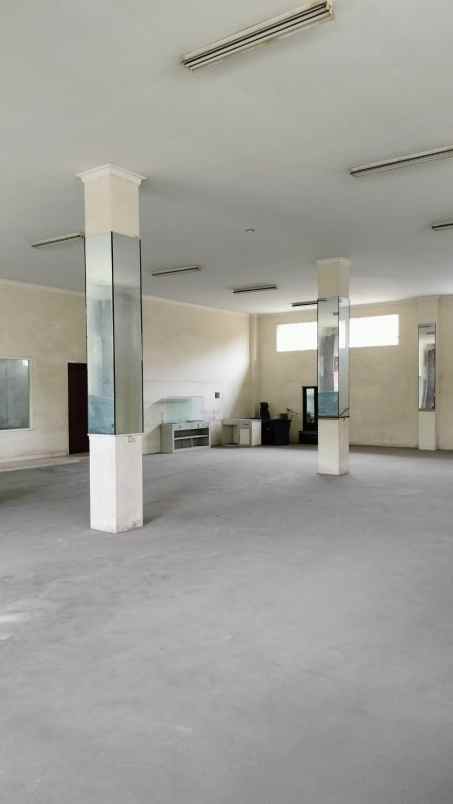 disewakan ruang usaha di jalan baru perjuangan bekasi