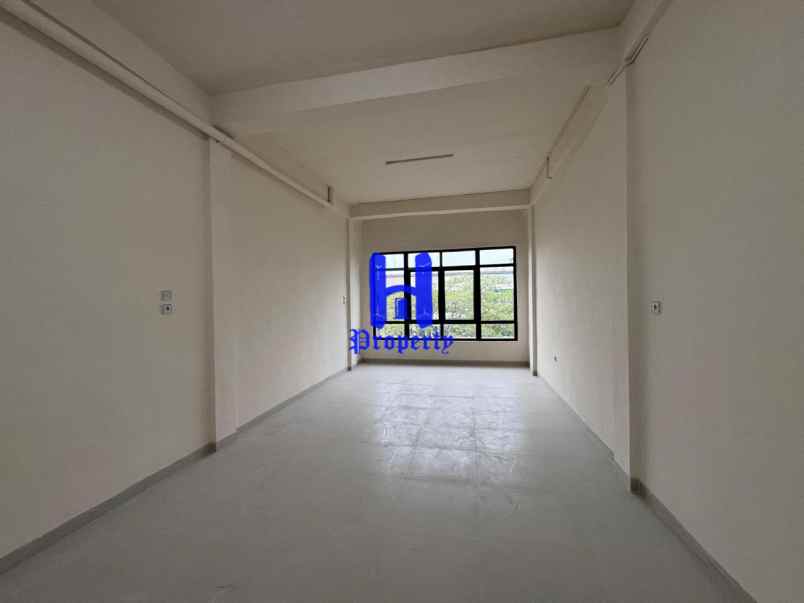 disewakan ruko gudang kantor komplek cbd polonia blok aa