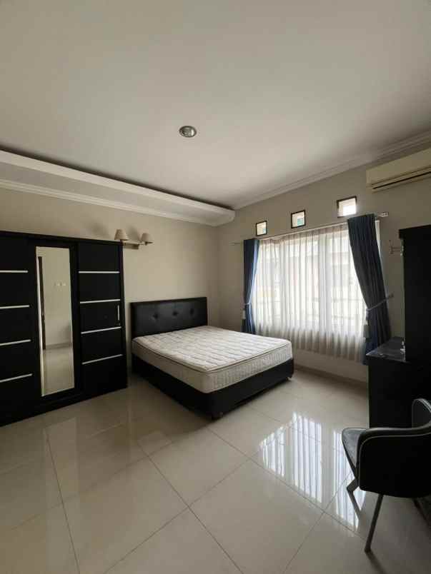disewakan rumah cibubur residence bekasi jawa barat