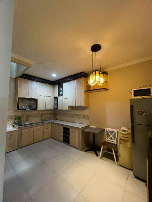 disewakan rumah cibubur residence bekasi jawa barat