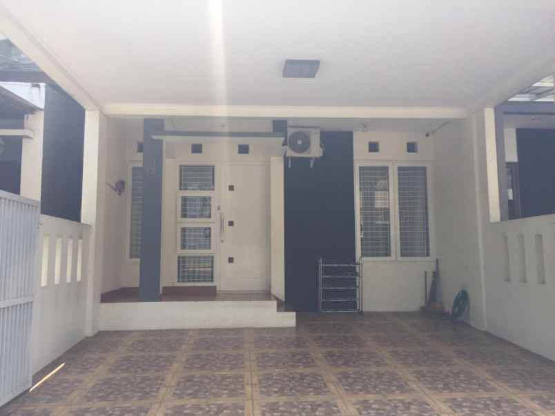 disewakan rumah cibubur residence bekasi jawa barat