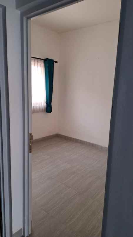 disewakan rumah cluster alamanda jakarta