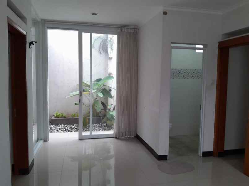 disewakan rumah cluster cihanjuang