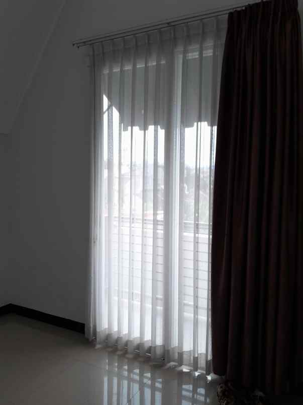 disewakan rumah cluster cihanjuang