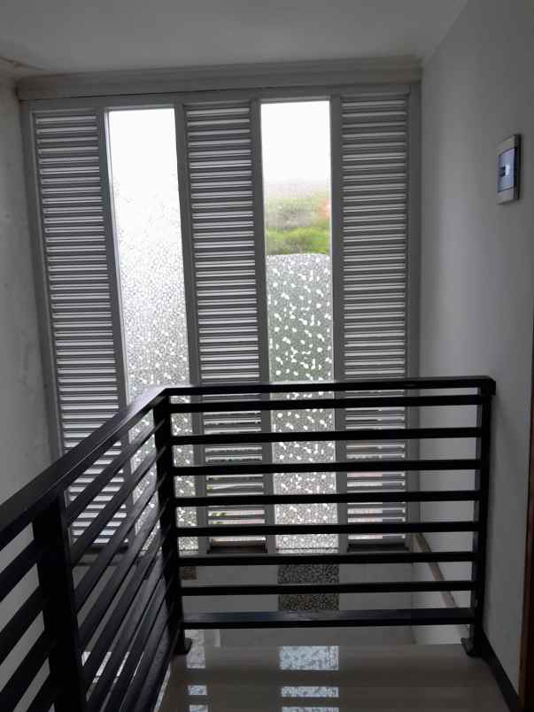 disewakan rumah cluster cihanjuang