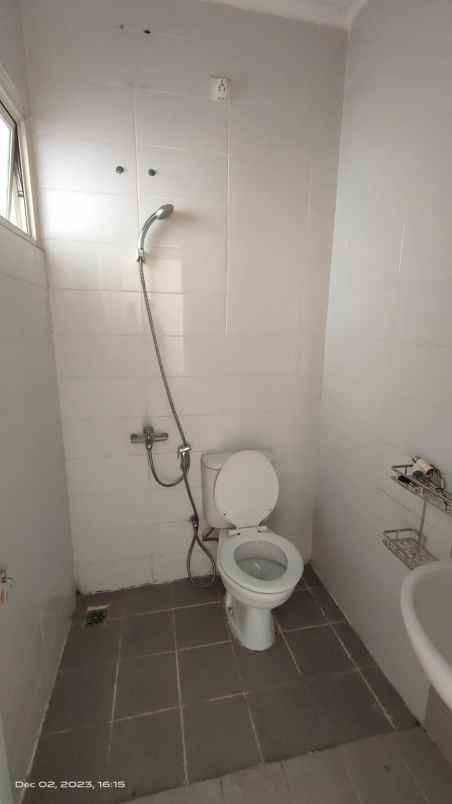 disewakan rumah cluster monte farella