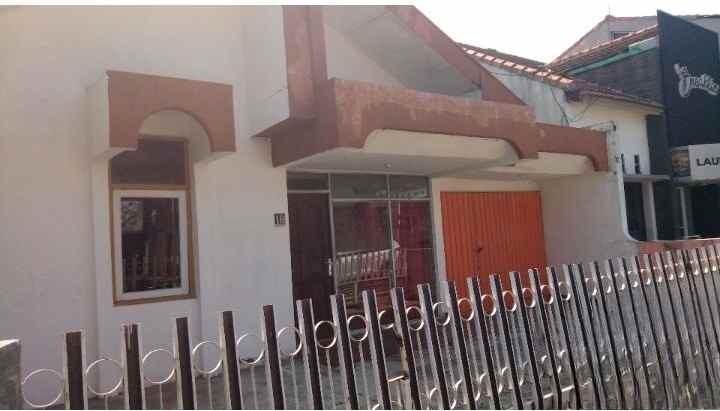 disewakan rumah jl golf raya arcamanik