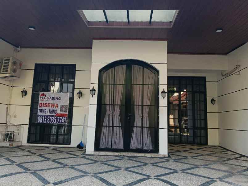 disewakan rumah komp puri intan kelapa