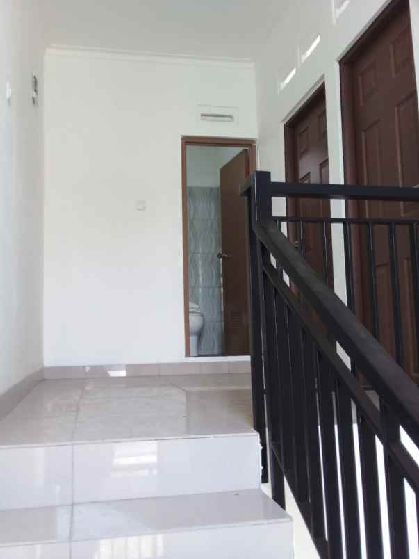 disewakan rumah komplek sariwangi
