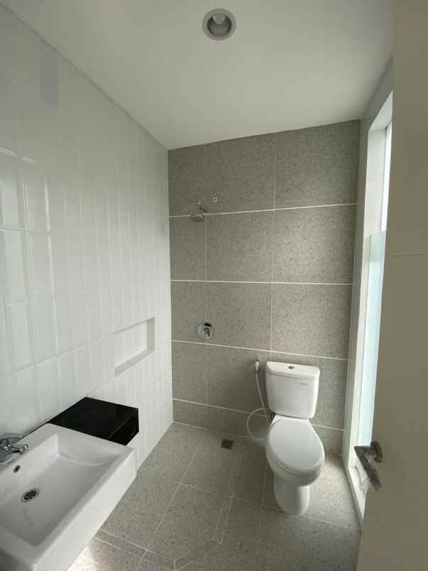 disewakan rumah northwest central citraland