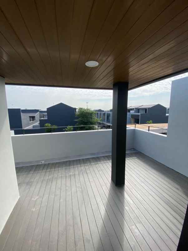 disewakan rumah northwest central citraland