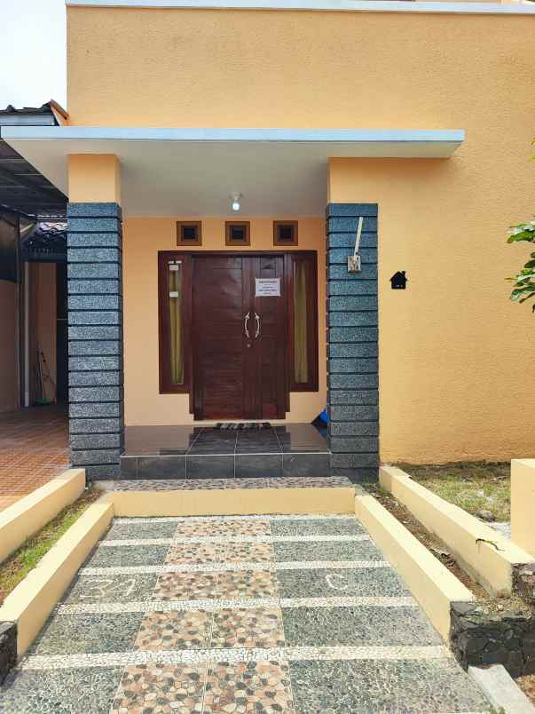 disewakan rumah perum buninagara regency