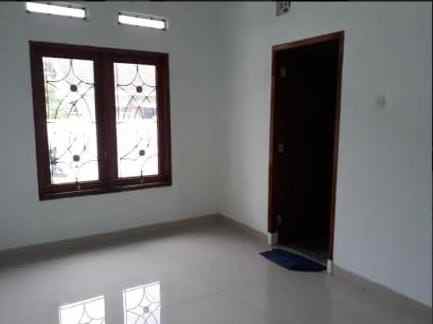 disewakan rumah strategis lt 350m amankan harga segera