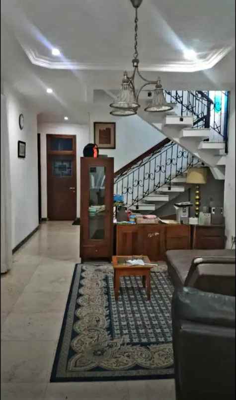 disewakan rumah sultan di antapani lokasi strategis