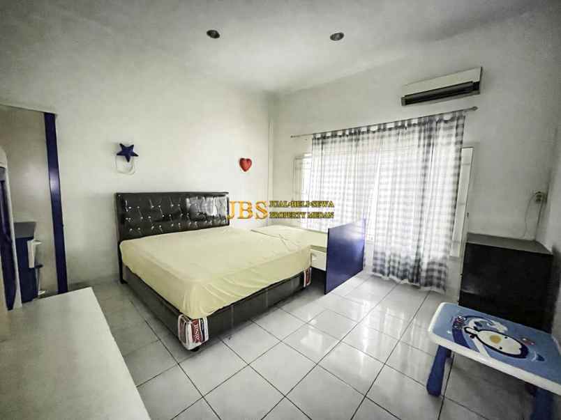 disewakan villa komplek taman malibu indah