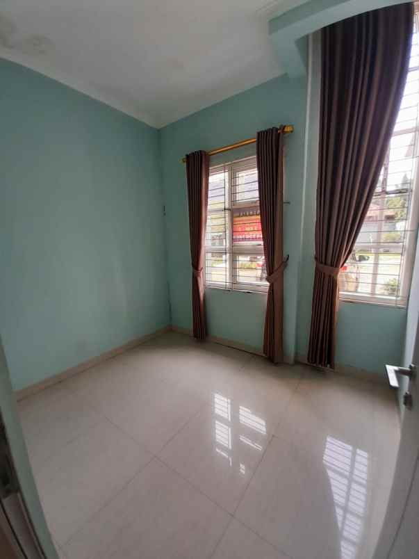 for sale rumah cibubur country hook kuldesak