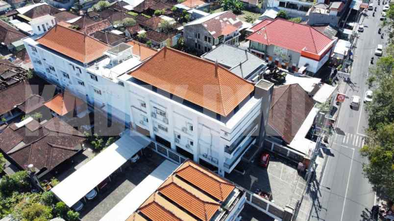 gedung lantai 4 hayam wuruk denpasar dekat renon