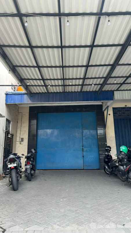 gudang raya pandugo surabaya selatan minimal 2thn