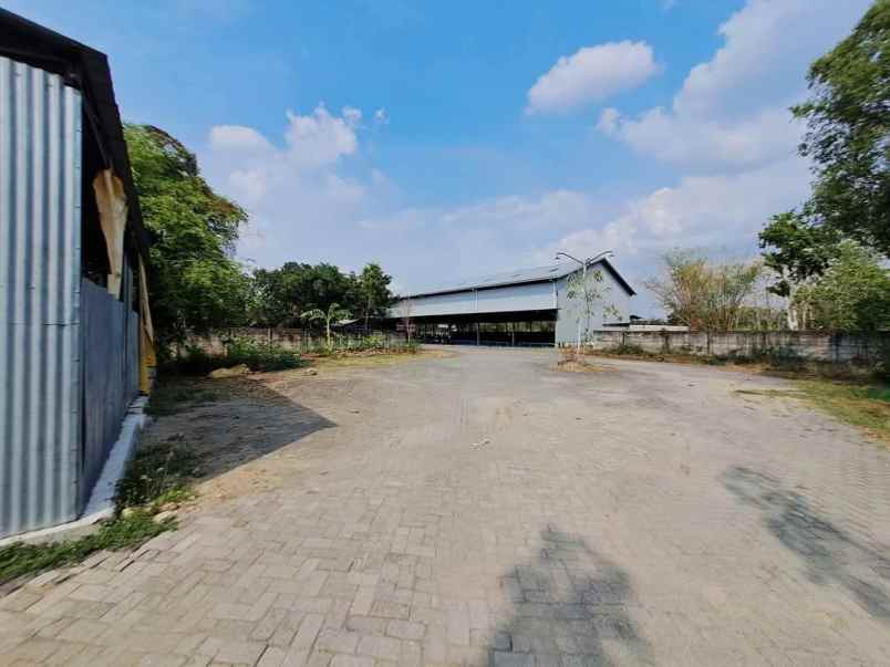 gudang siap untuk operasi