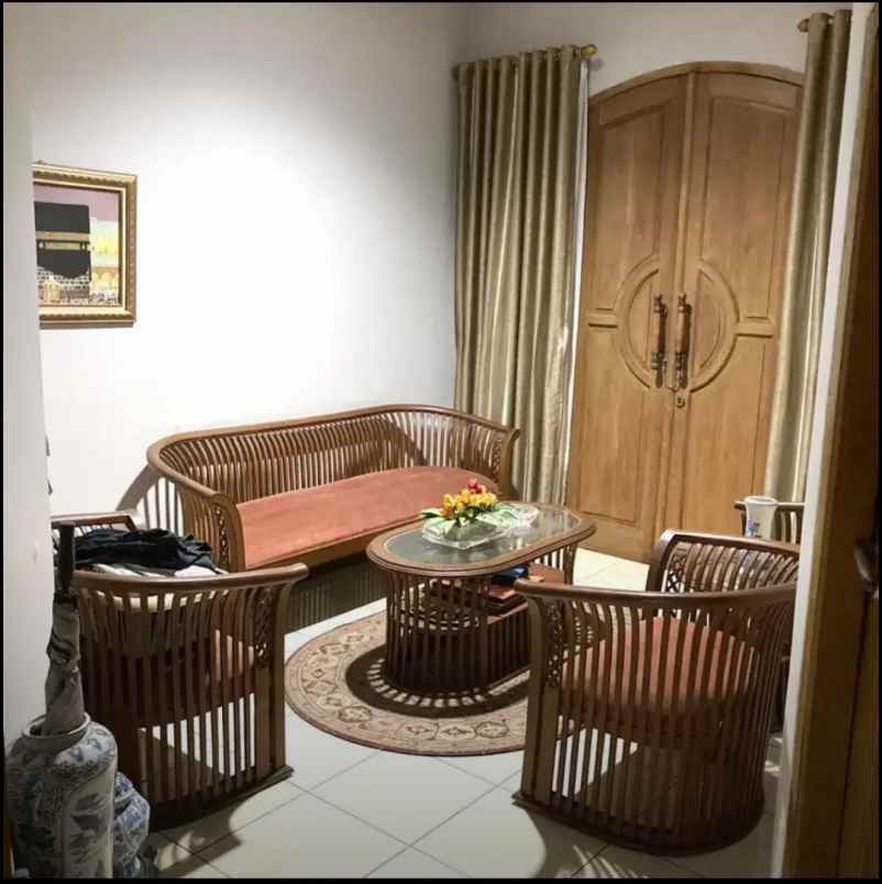jual rumah 8 menit lrt cikunir jatibening