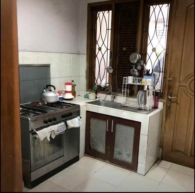 jual rumah 8 menit lrt cikunir jatibening