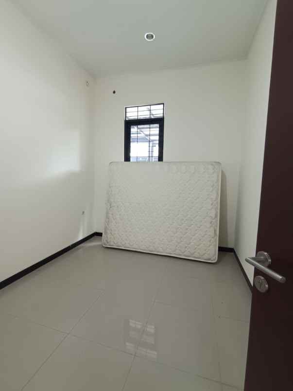jual rumah baru tki 2