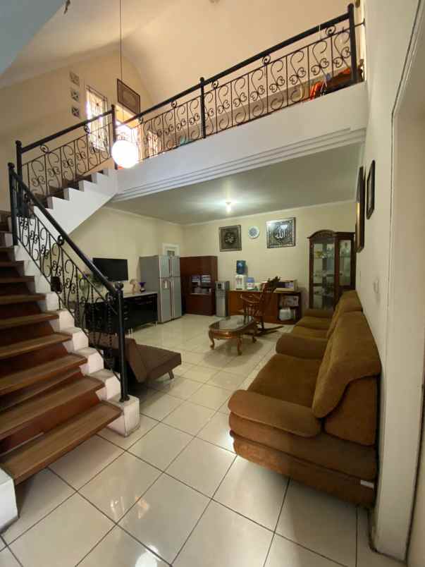 jual rumah di kota baru parahyangan tatar pitaloka