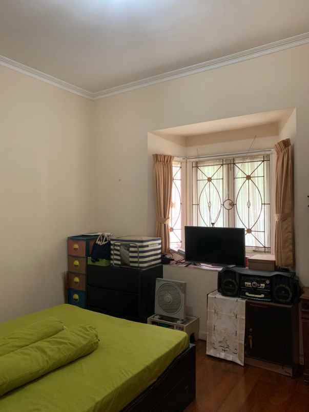 jual rumah di kota baru parahyangan tatar pitaloka