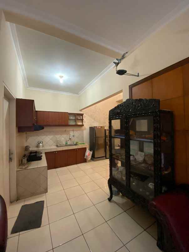 jual rumah di kota baru parahyangan tatar pitaloka