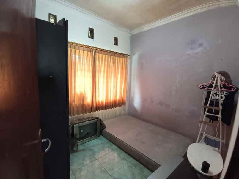 jual rumah dibawah harga pasar halaman luas