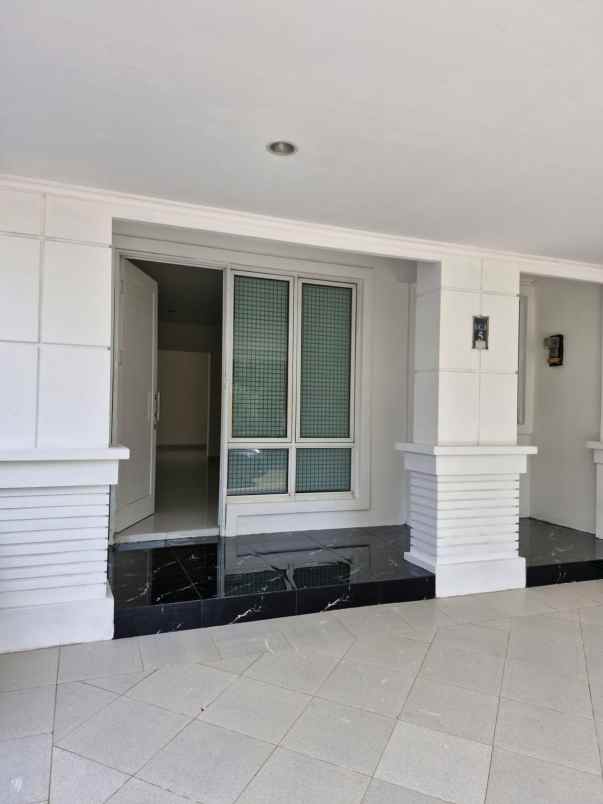 jual rumah kota wisata