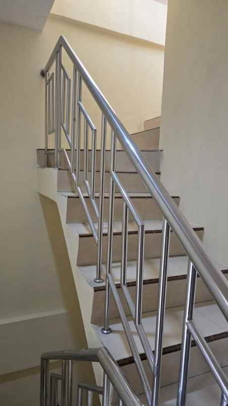 jual rumah mutiara taman palem cengkareng jak bar