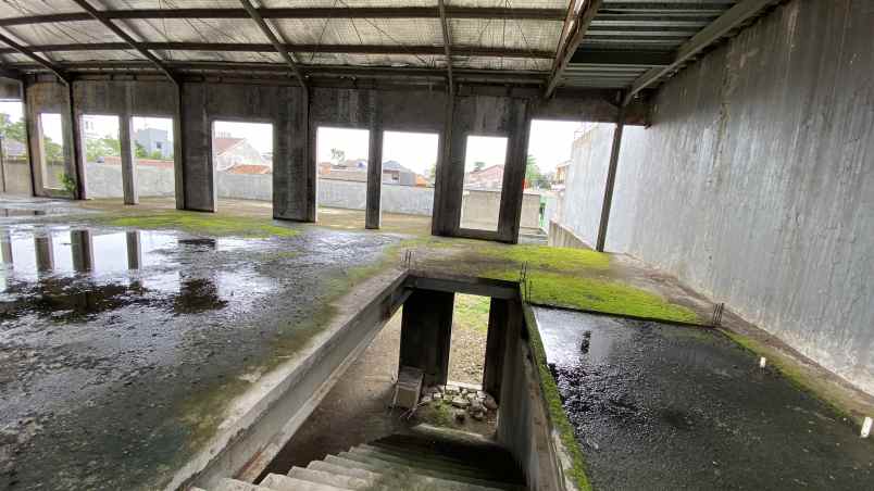 lahan ada bangunan 30 jakarta selatan