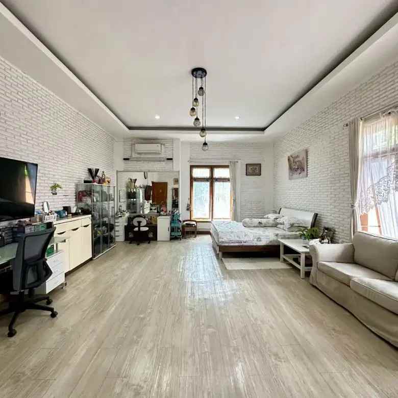 luxury mansion pejaten furnished bangunan besar elegan