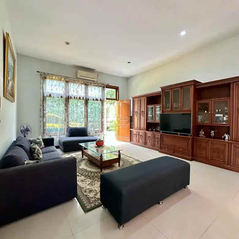luxury mansion pejaten furnished bangunan besar elegan