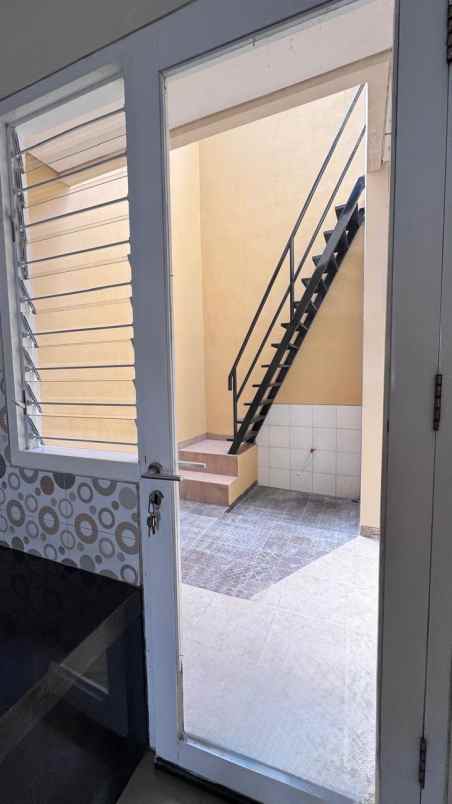 manyar tirtoyoso sirkulasi udara bagus nego