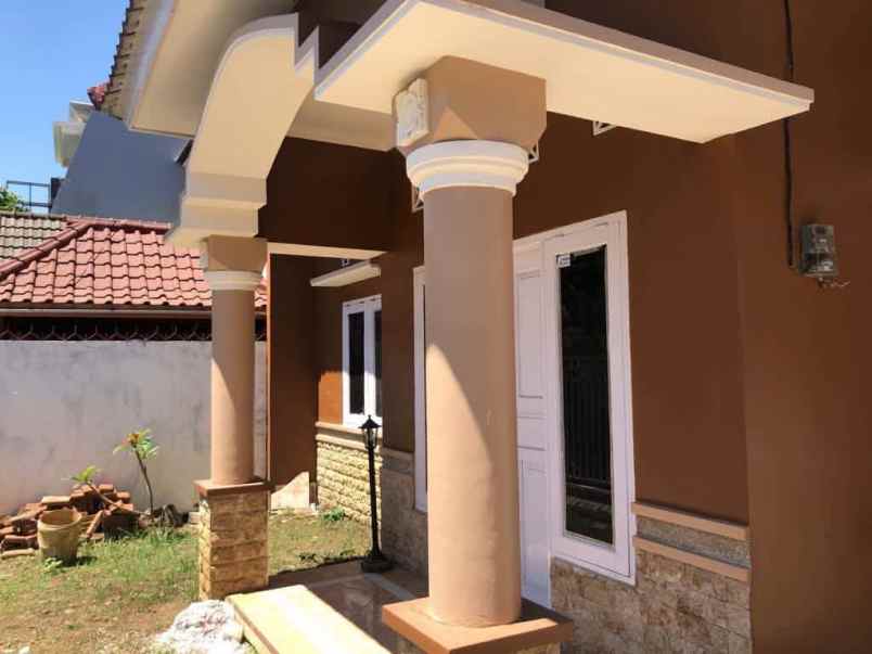 ruah siap huni lokasi di perumahan sengkaling