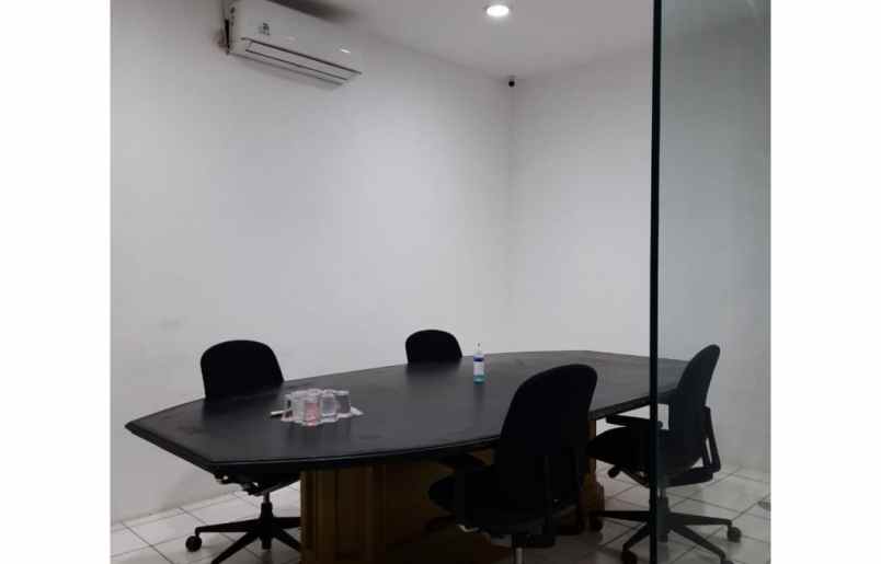 ruko gudang kantor jatiwaringin raya