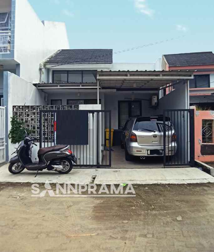 rumah 2 kt bonus ac bojongsari depok
