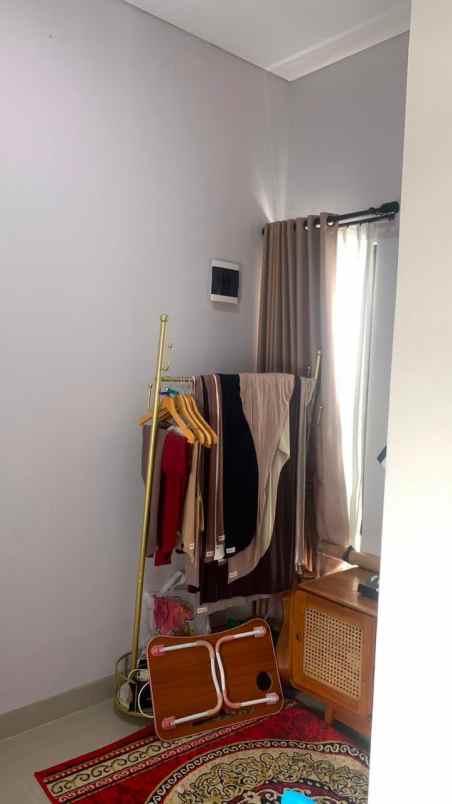 rumah 2 lantai dalam perumahan di potorono banguntapan