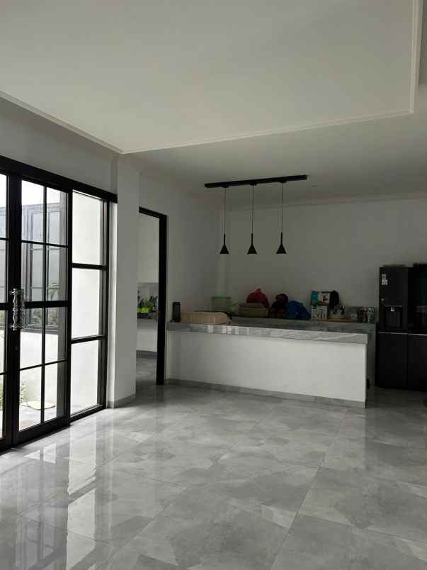 rumah 2 lantai hook greenview malang