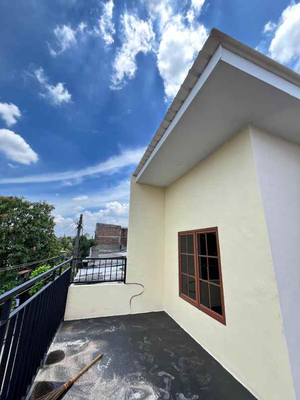 rumah 2 lantai siap huni di tangerang full renovasi