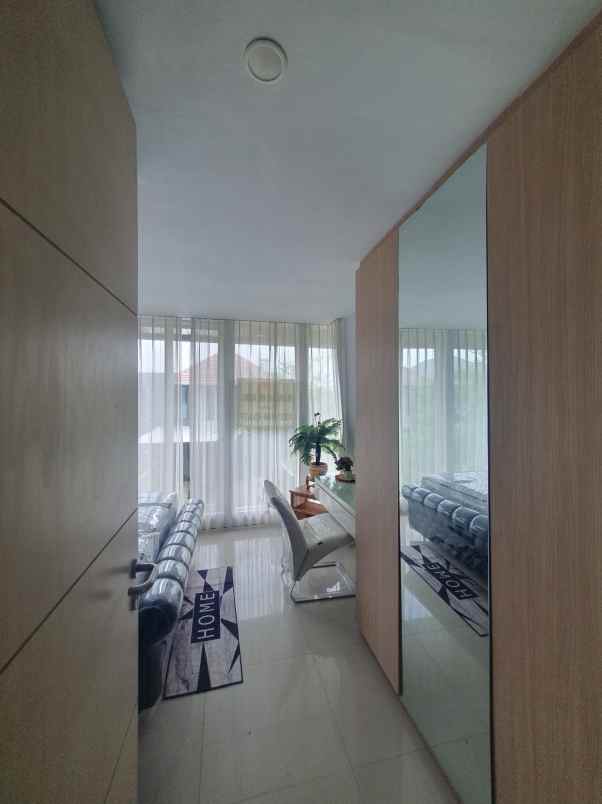 rumah 2 lantai siap huni full furnish di cerme gresik